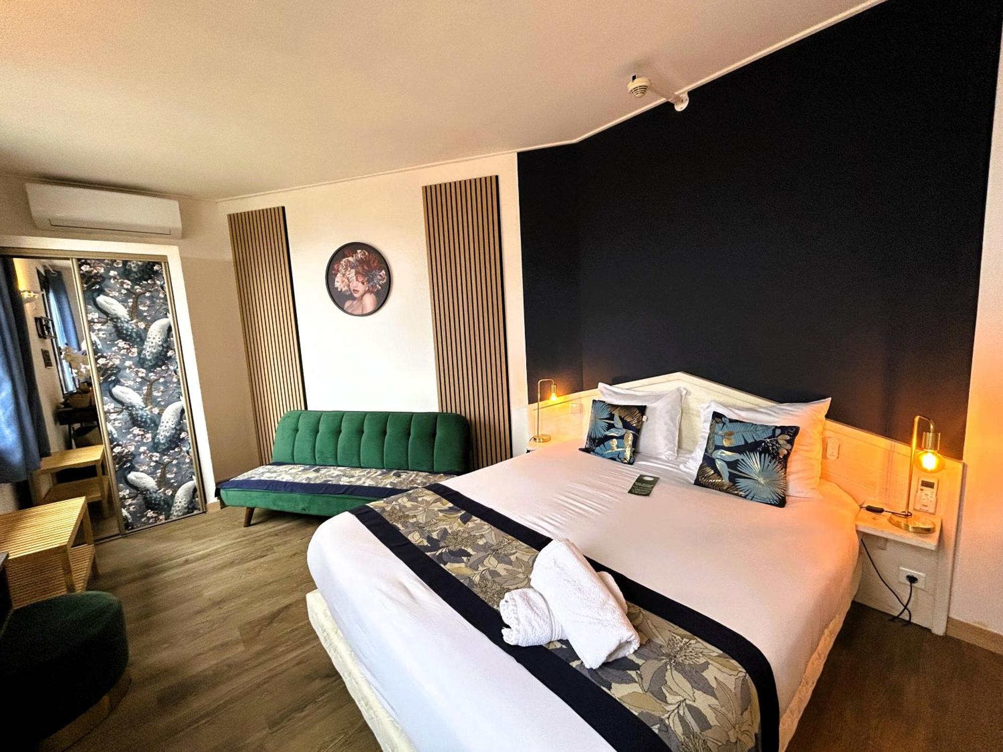 Gabrielle Hotel Aiguines Room photo
